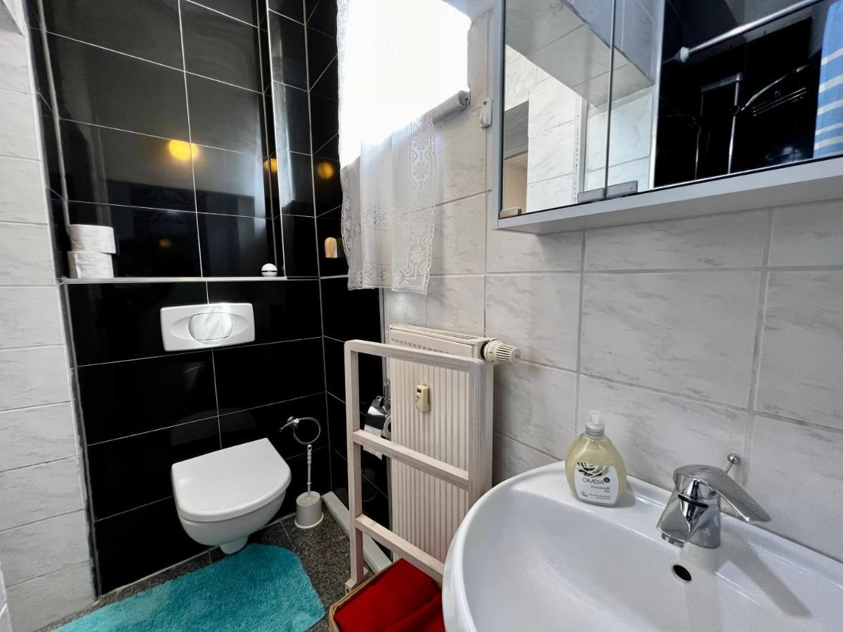 Abdalla Apartments Книттельфельд Экстерьер фото